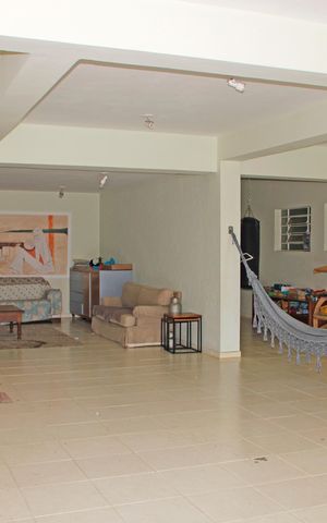 Casa de condomínio à venda com 620m², 5 quartos e 4 vagasChurrasqueira