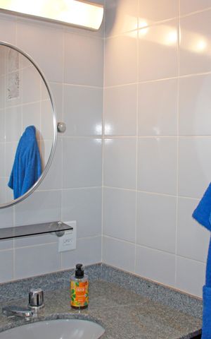 Casa de condomínio à venda com 620m², 5 quartos e 4 vagasSuíte 2 Banheiro