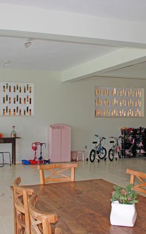 Casa de condomínio à venda com 620m², 5 quartos e 4 vagasChurrasqueira