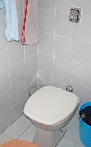 Casa de condomínio à venda com 620m², 5 quartos e 4 vagasSuíte 2 Banheiro