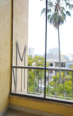 Apartamento para alugar com 69m², 2 quartos e sem vagaQuarto 2 - Varanda