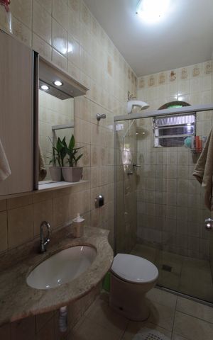 Casa de condomínio para alugar com 65m², 2 quartos e sem vagaBanheiro