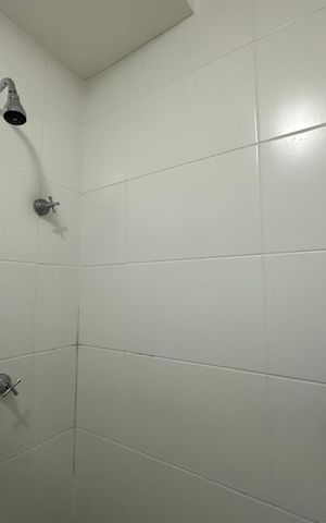 Apartamento para alugar com 67m², 2 quartos e 1 vaga Apartamento para alugar com 67m², 2 quartos e 1 vagaBanheiro Social