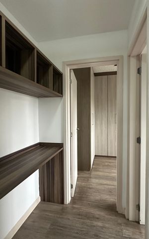 Apartamento para alugar com 67m², 2 quartos e 1 vaga Apartamento para alugar com 67m², 2 quartos e 1 vagaCorredor
