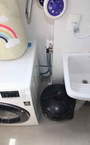 Apartamento à venda com 70m², 2 quartos e 1 vagaÁrea de Serviço