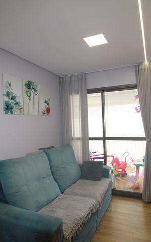 Apartamento à venda com 70m², 2 quartos e 1 vagaSala