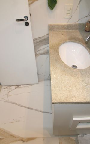Apartamento à venda com 70m², 2 quartos e 1 vagaBanheiro 2