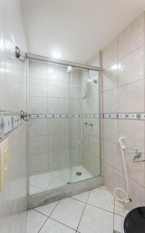 Apartamento para alugar com 93m², 3 quartos e 2 vagasBanheiro