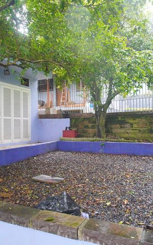 Casa para alugar com 390m², 4 quartos e 2 vagasQuintal