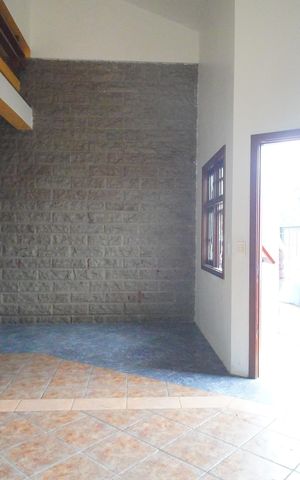 Casa para alugar com 390m², 4 quartos e 2 vagasSala