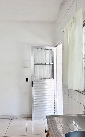Casa para alugar com 40m², 1 quarto e 1 vaga Casa para alugar com 40m², 1 quarto e 1 vagaCozinha