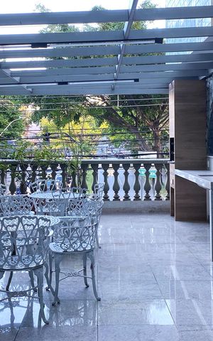 Apartamento à venda com 145m², 4 quartos e 2 vagas
