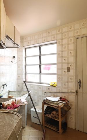 Casa para alugar com 290m², 3 quartos e 2 vagas Casa para alugar com 290m², 3 quartos e 2 vagasLavanderia