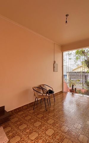Casa para alugar com 290m², 3 quartos e 2 vagas Casa para alugar com 290m², 3 quartos e 2 vagasVaranda