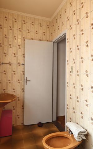Casa para alugar com 290m², 3 quartos e 2 vagas Casa para alugar com 290m², 3 quartos e 2 vagasBanheiro da Suíte
