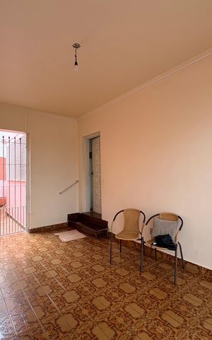 Casa para alugar com 290m², 3 quartos e 2 vagas Casa para alugar com 290m², 3 quartos e 2 vagasVaranda