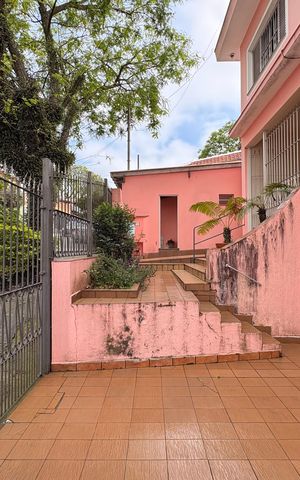 Casa para alugar com 290m², 3 quartos e 2 vagas Casa para alugar com 290m², 3 quartos e 2 vagasQuintal