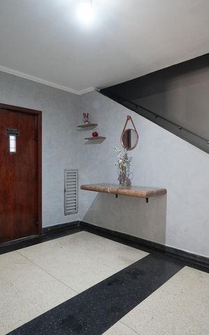 Apartamento para alugar com 84m², 2 quartos e sem vagaHall de entrada