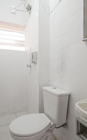 Apartamento para alugar com 84m², 2 quartos e sem vagaBanheiro social