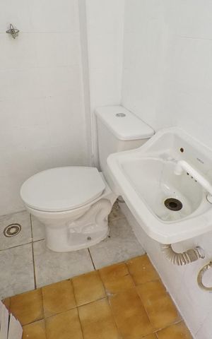 Apartamento para alugar com 84m², 2 quartos e sem vagaBanheiro de serviço