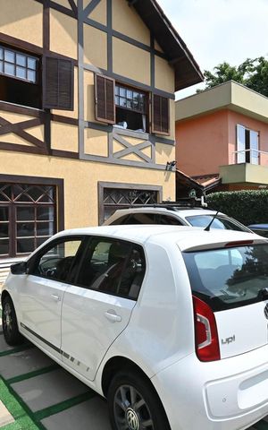 Casa de condomínio para alugar com 193m², 3 quartos e 2 vagasGaragem