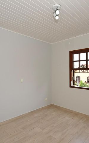 Casa de condomínio para alugar com 193m², 3 quartos e 2 vagasSuíte