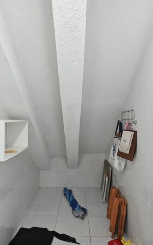 Casa de condomínio para alugar com 193m², 3 quartos e 2 vagasÁrea de Serviço 
