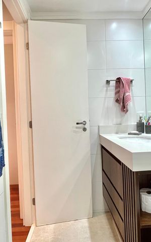 Apartamento para alugar com 73m², 2 quartos e 1 vagaBanheiro Corredor