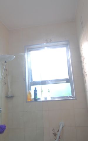 Casa para alugar com 150m², 3 quartos e 4 vagasBanheiro comum