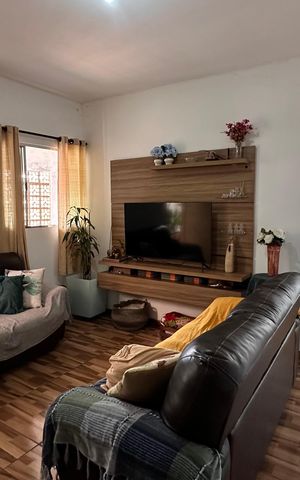 Casa à venda com 125m², 4 quartos e 1 vaga