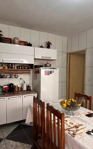 Casa à venda com 125m², 4 quartos e 1 vaga