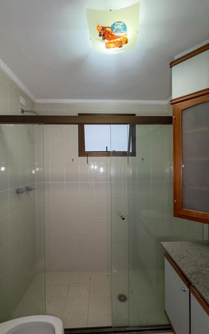 Apartamento para alugar com 214m², 4 quartos e 3 vagas Apartamento para alugar com 214m², 4 quartos e 3 vagasBanheiro