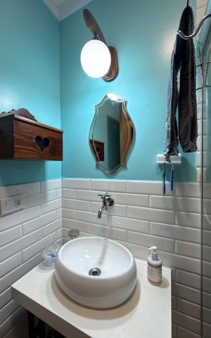Apartamento à venda com 79m², 3 quartos e 1 vaga Apartamento à venda com 79m², 3 quartos e 1 vagaBanheiro Social