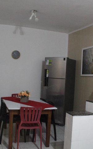 Casa à venda com 100m², 2 quartos e 3 vagas
