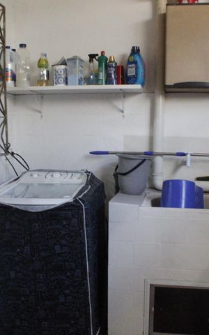 Casa à venda com 100m², 2 quartos e 3 vagas