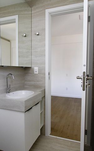Apartamento à venda com 86m², 3 quartos e 2 vagasBanheiro da Suíte