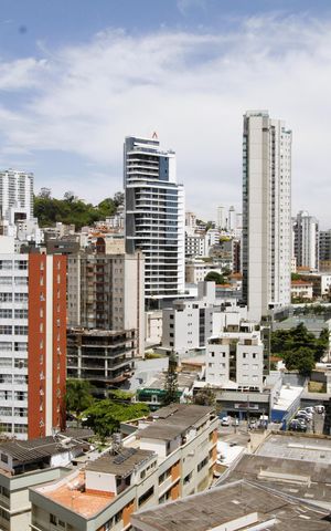 Apartamento à venda com 86m², 3 quartos e 2 vagasVista