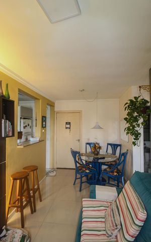 Apartamento à venda com 48m², 2 quartos e 1 vaga Apartamento à venda com 48m², 2 quartos e 1 vagaSala