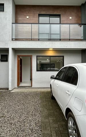 Casa para alugar com 150m², 3 quartos e 1 vaga Casa para alugar com 150m², 3 quartos e 1 vagaFachada