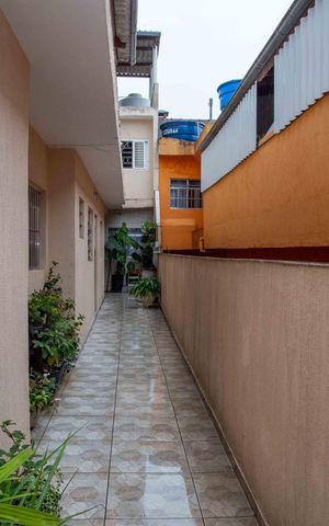 Casa à venda com 125m², 4 quartos e 2 vagasQuintal