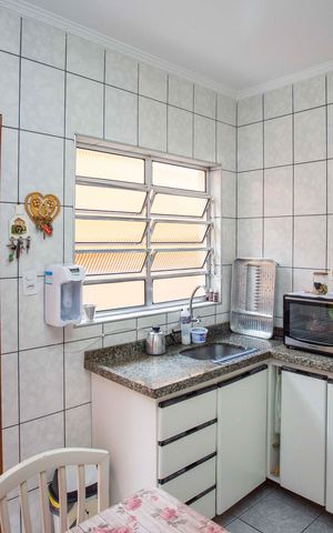 Casa à venda com 125m², 4 quartos e 2 vagasCozinha Casa 1