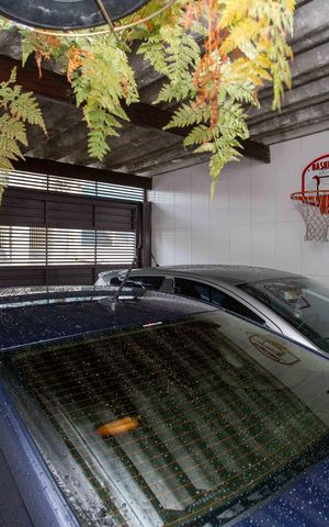 Casa à venda com 125m², 4 quartos e 2 vagasGaragem