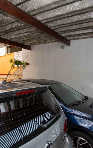 Casa à venda com 125m², 4 quartos e 2 vagasGaragem