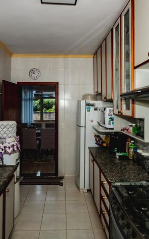 Apartamento à venda com 130m², 3 quartos e 2 vagasCozinha