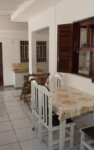 Casa para alugar com 200m², 2 quartos e 2 vagasVaranda