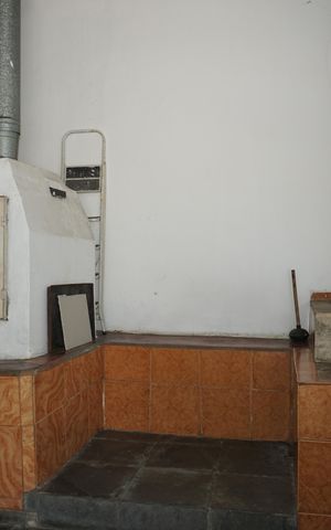 Casa para alugar com 200m², 2 quartos e 2 vagasChurrasqueira