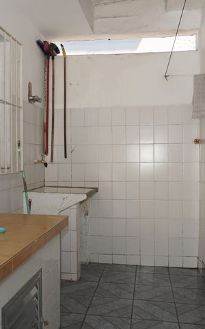 Casa para alugar com 200m², 2 quartos e 2 vagasLavanderia