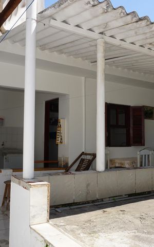Casa para alugar com 200m², 2 quartos e 2 vagasVaranda