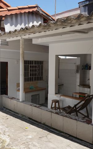 Casa para alugar com 200m², 2 quartos e 2 vagasQuintal