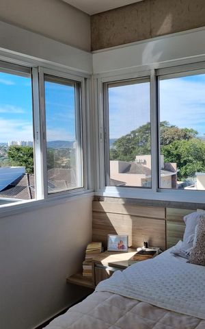 Casa de condomínio à venda com 415m², 4 quartos e 3 vagas Casa de condomínio à venda com 415m², 4 quartos e 3 vagasQuarto